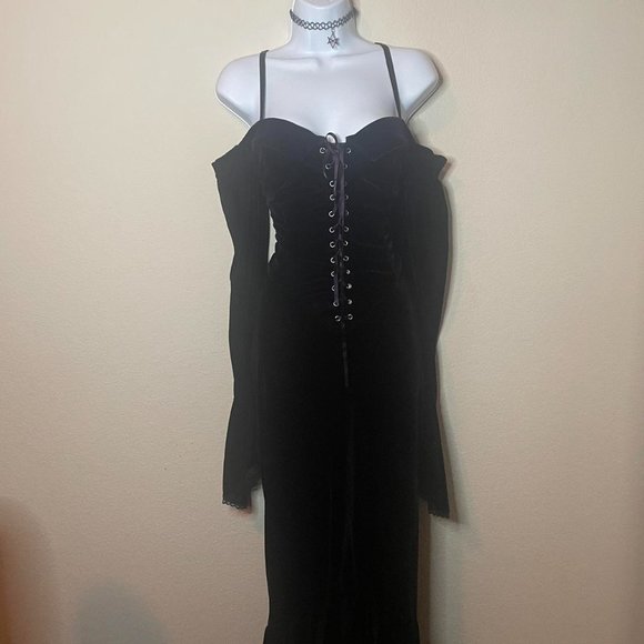 subterranea black and purple goth gown - Picture 5 of 10